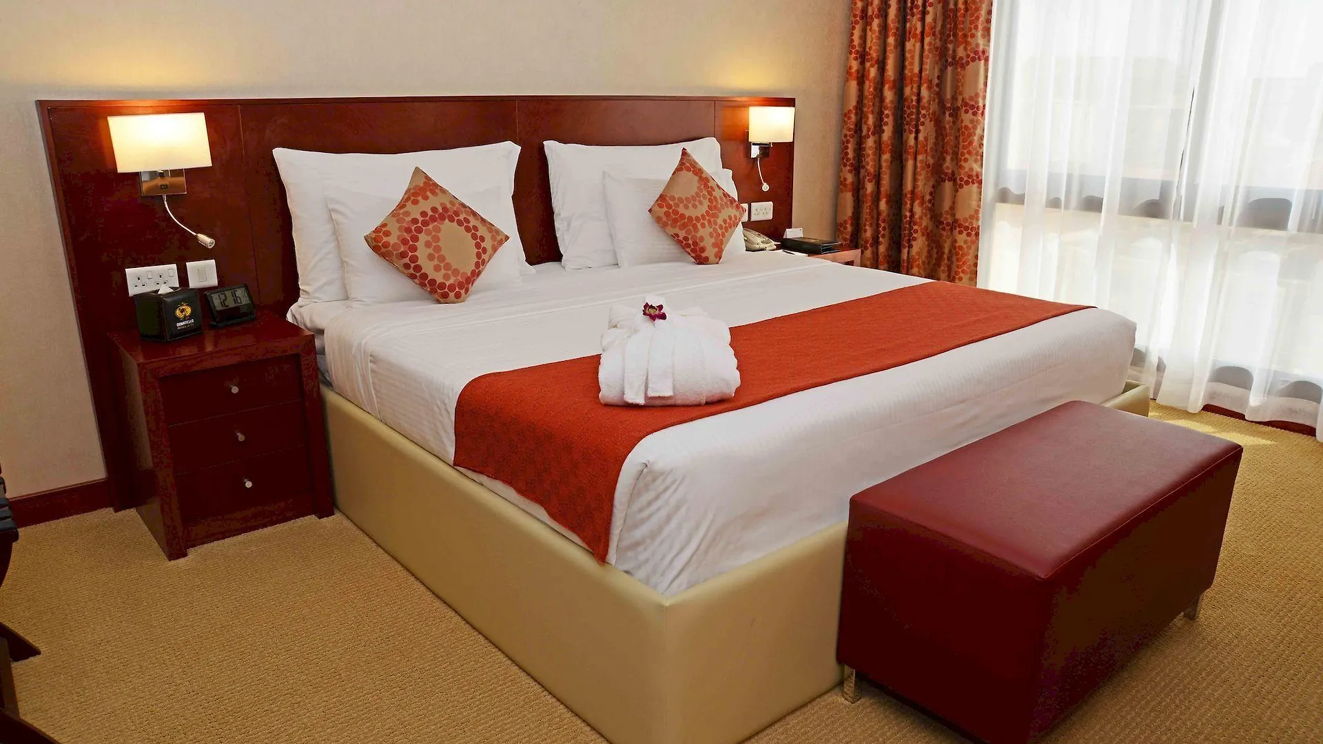 דובאי Donatello Hotel 4*,