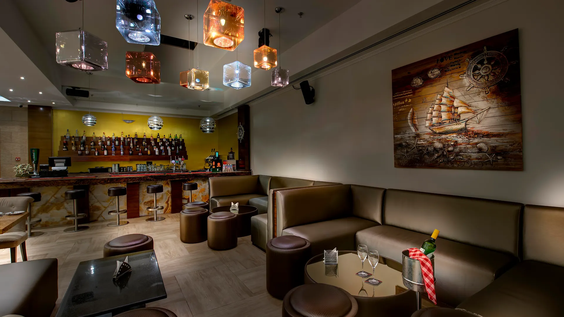 דובאי Donatello Hotel