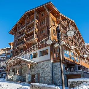 *** Hotel Aiguille Percée France